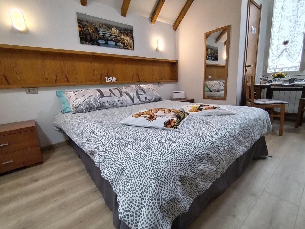 Accogliente Appartamento A Firenze Con Parcheggio Esterno foto